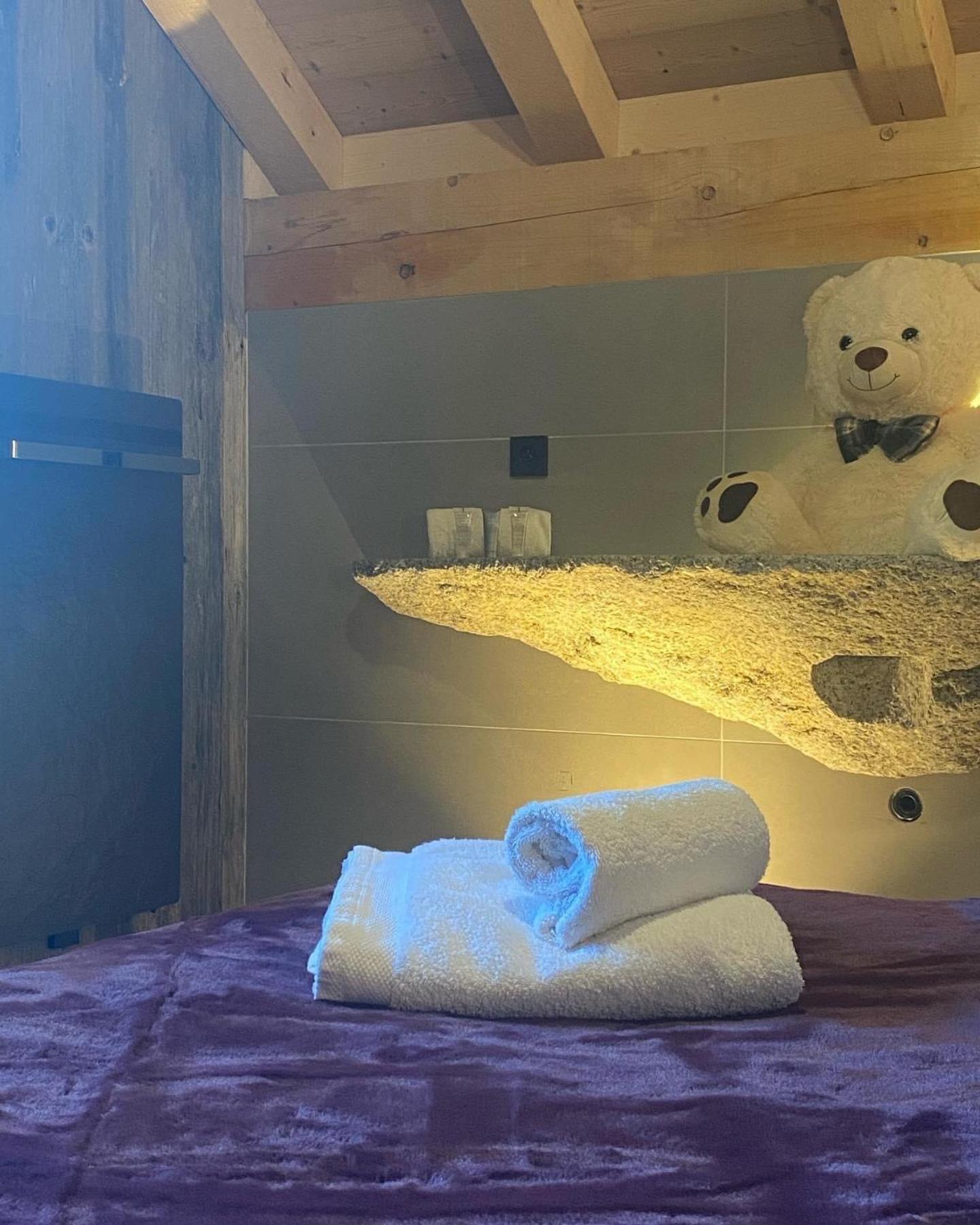 Les Mazots Des Fees Bed & Breakfast Morzine Dış mekan fotoğraf